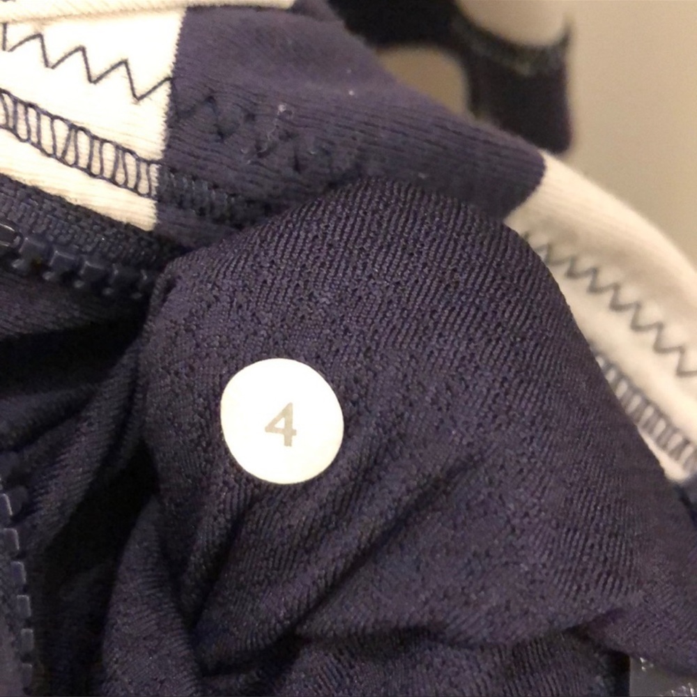 Lululemon Top - image 4